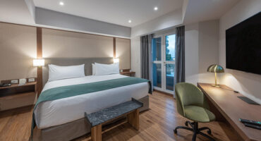 Suite-300-2025-01